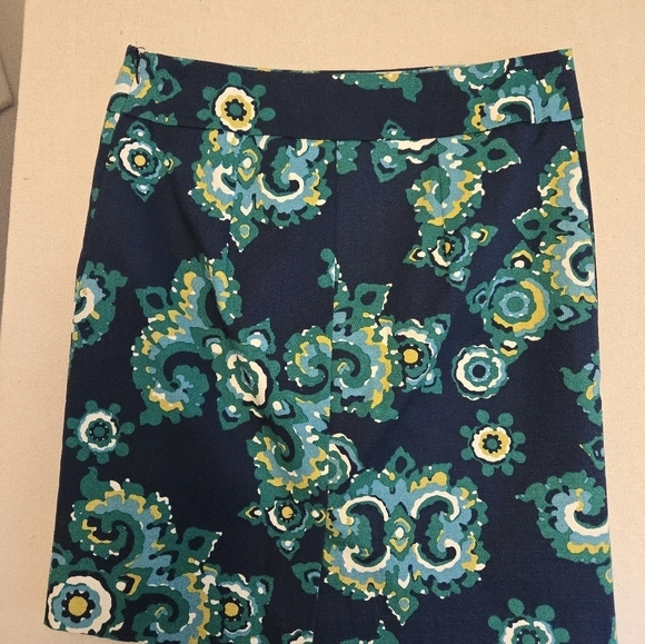 Merona Navy Mini Pencil Skirt Casual Resort Wear Prep Sz 8 EUC - Picture 3 of 3